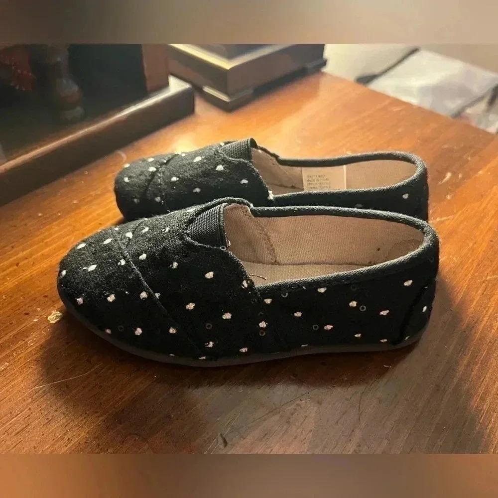 Toddler Girls Jumping Bean Size 11 Slip on Canvas Flats